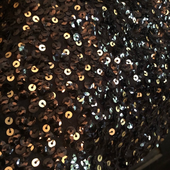 NWT LOFT Gorgeous Black Sequined Tank Top Sz M - Picture 4 of 4